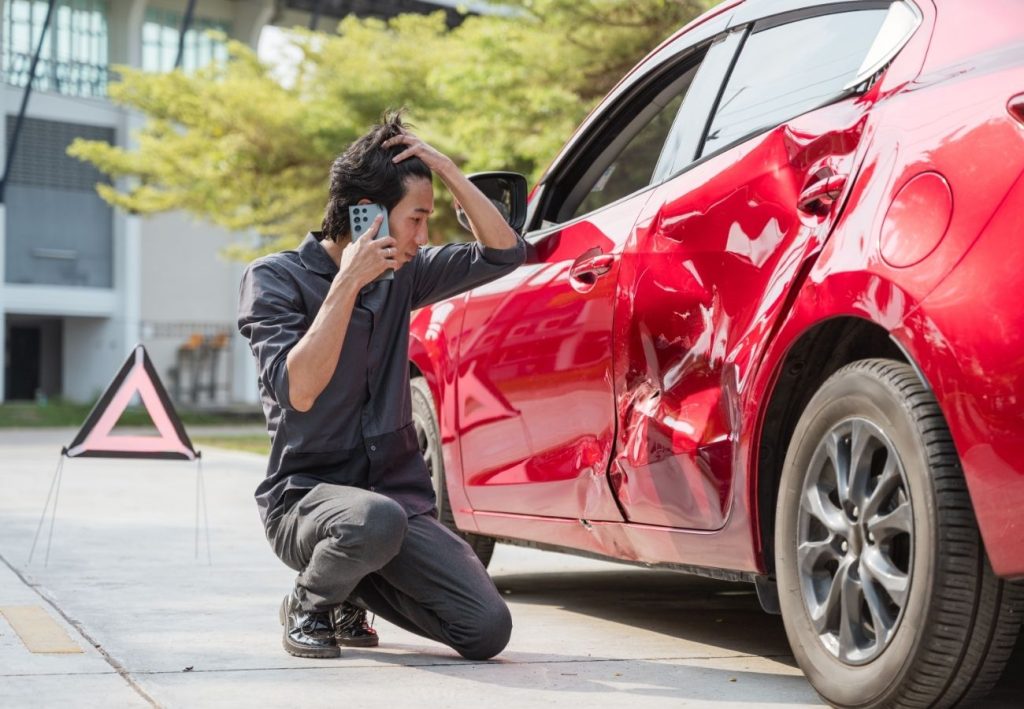 Skup aut uszkodzonych Warszawa